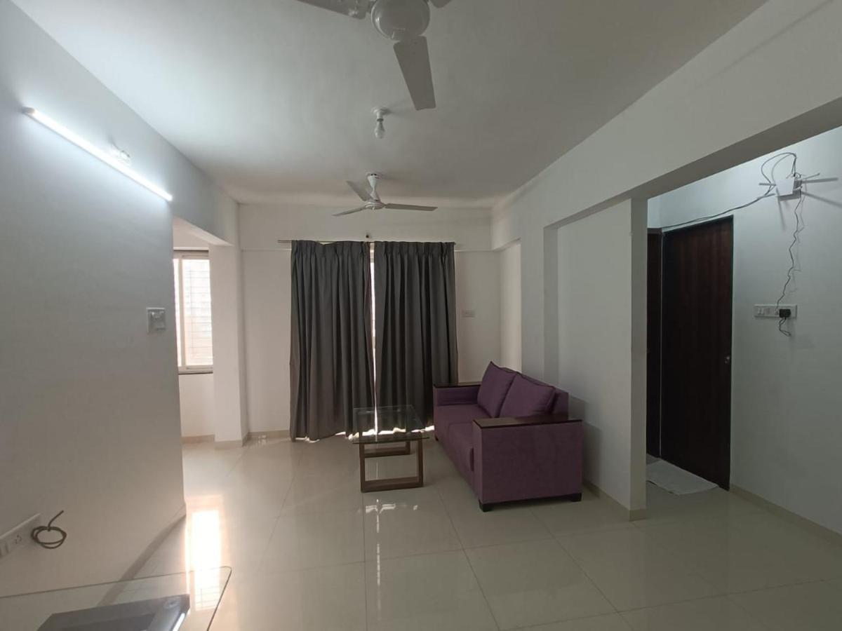 Service Apartments, Baner, Apartment Pune