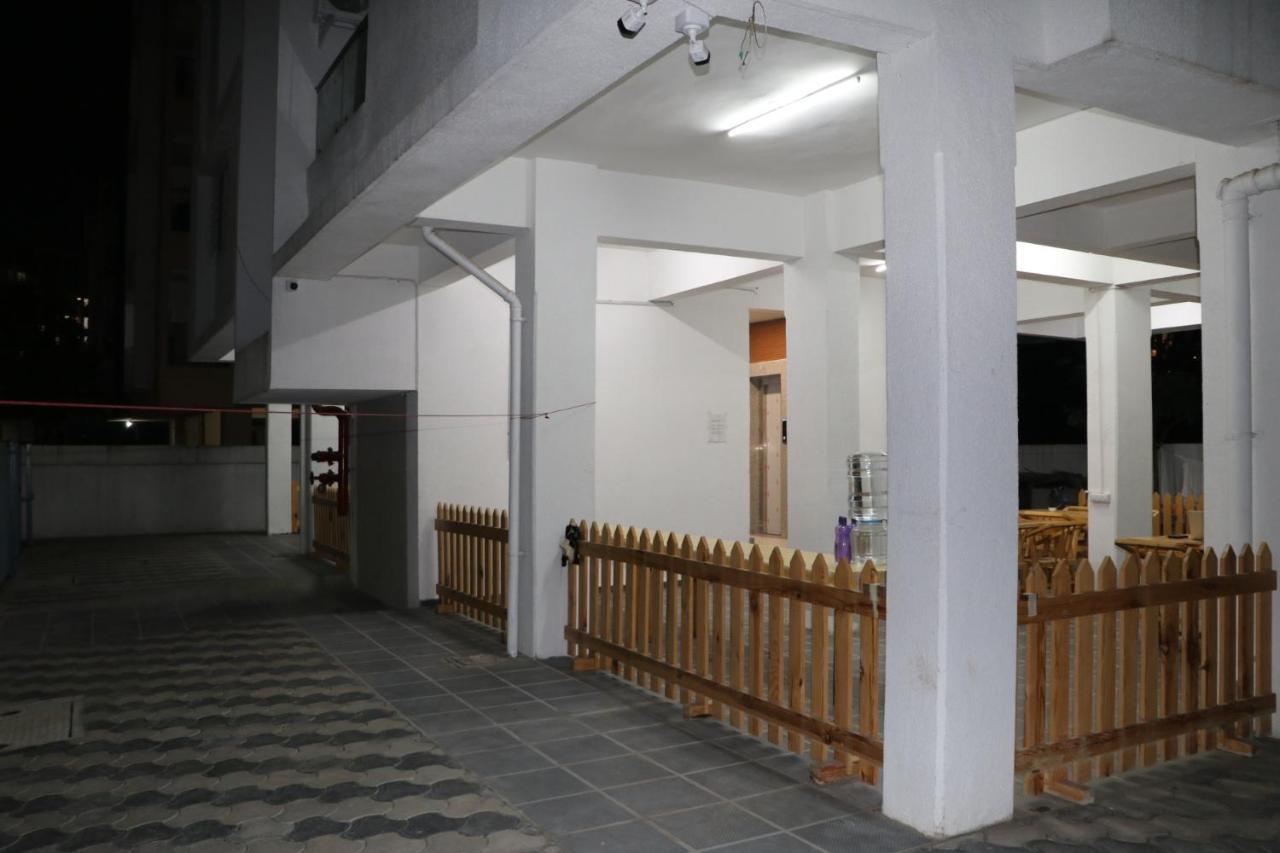 Apartment Service Apartments, Baner, Pune